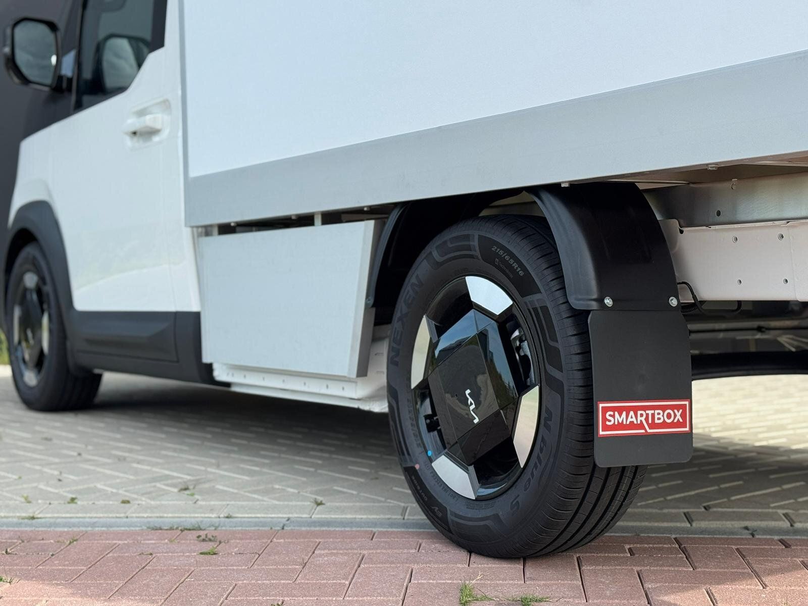 Fahrzeugabbildung Kia PV5 Chassis Cab Smartbox Kofferaufbau