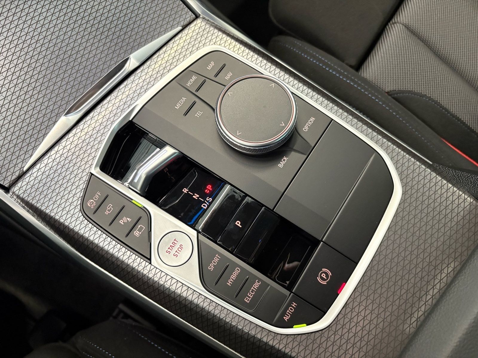 BMW 330 - Bild 15