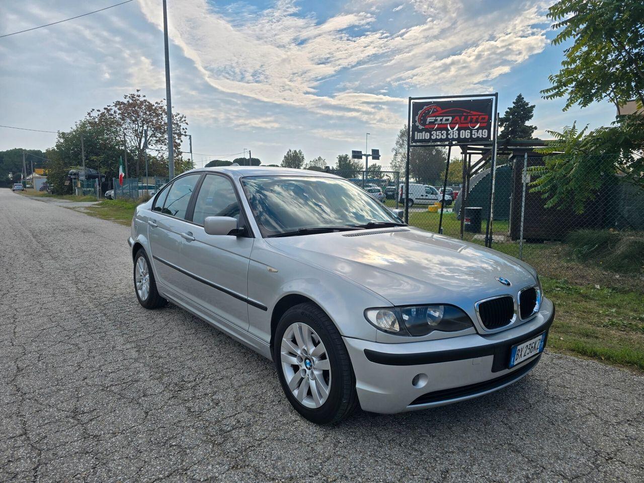 BMW 318
