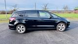 Ford S-Max 1,5 EcoBoost, 7-Sitze, AHK, 1.Hand - schwarze Ford S-Max