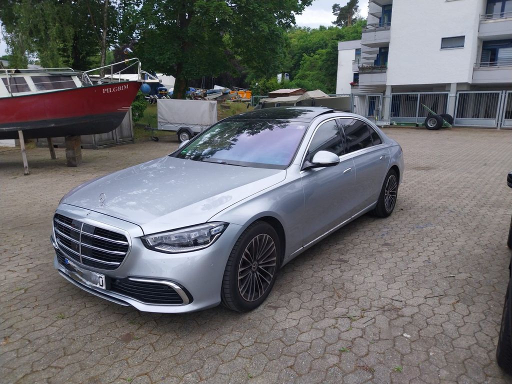 Mercedes-Benz S 400