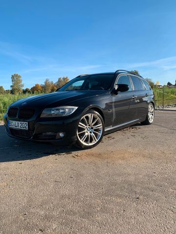 BMW Bmw E91 320d / frisch Tüv /18Zoll M Felgen...