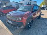 Renault 4  E-Tech Techno 150 Comfort Range - mit Elektro-Antrieb: Braun, Kleinwagen
