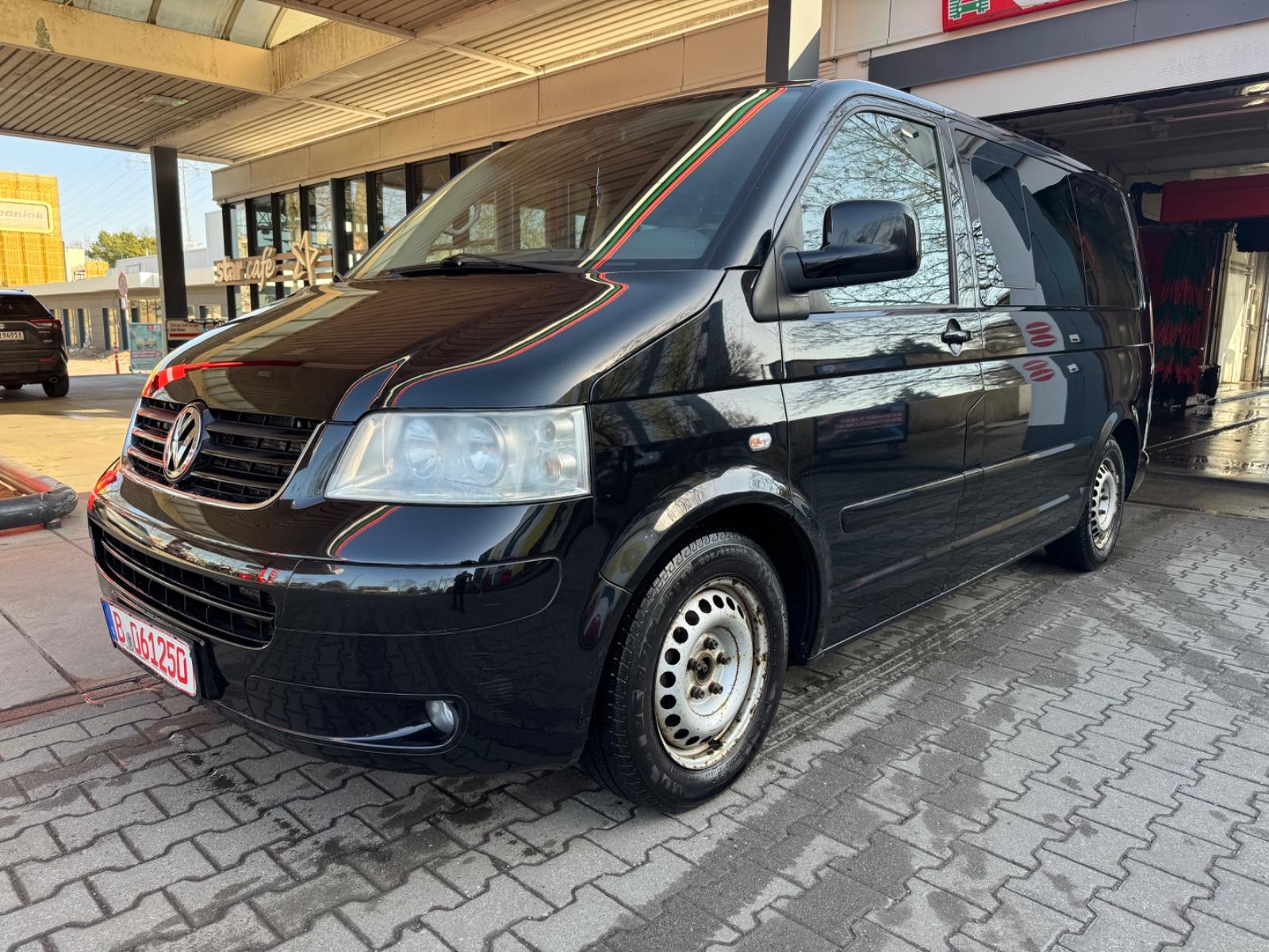 Volkswagen T5 Multivan, Highline, 7 Sitze,Schiebedach, Kam.