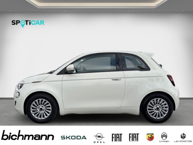 Fiat 500e 42 kWh Apps DAB+ KliAT Keyless imagem 3