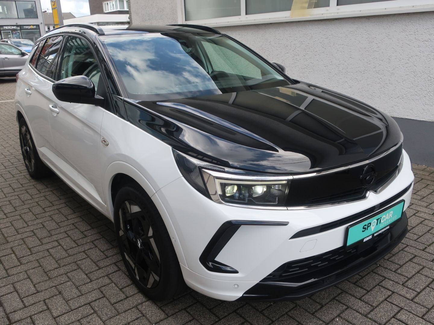 Opel Grandland GSe Hybrid4 AWD AZV imagem 2