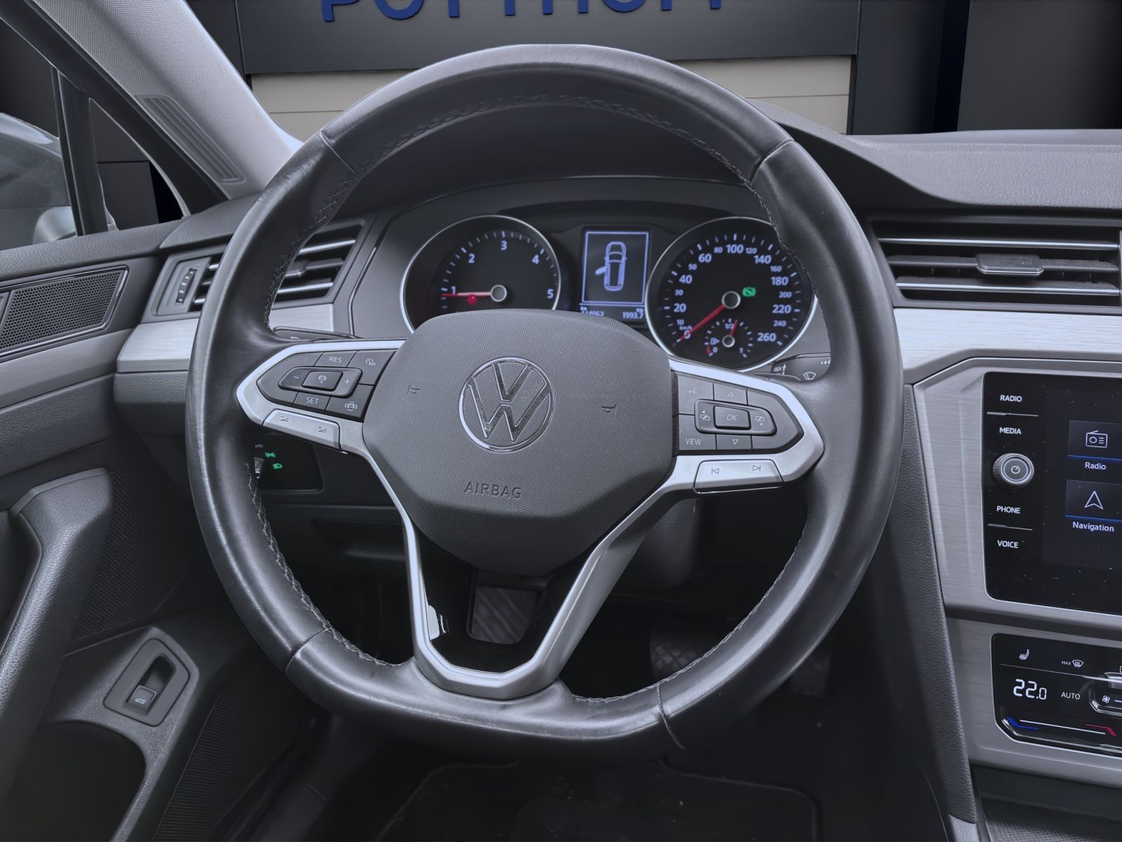 Volkswagen Passat Variant - Bild 11