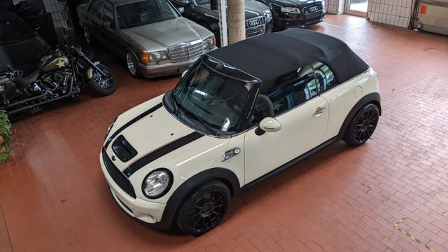 MINI Cooper S Cabrio R57 184PS Pepperwhite