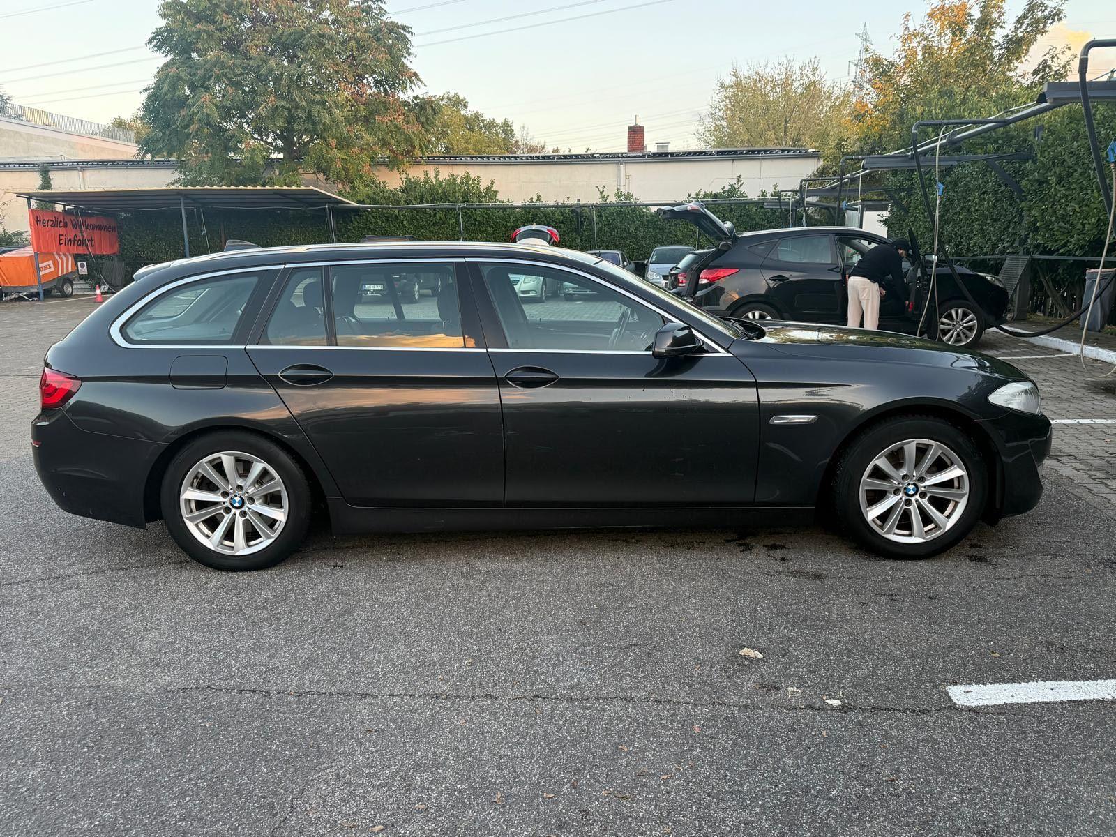 BMW 520 2012 — photo 7