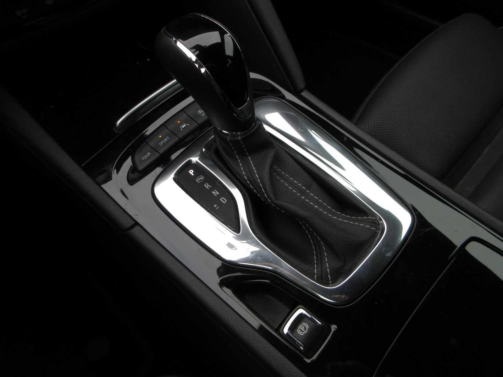 Fahrzeugabbildung Opel Insignia B ST Innovation 4x4 LEDER/4xSHZ/LHZ/AHK