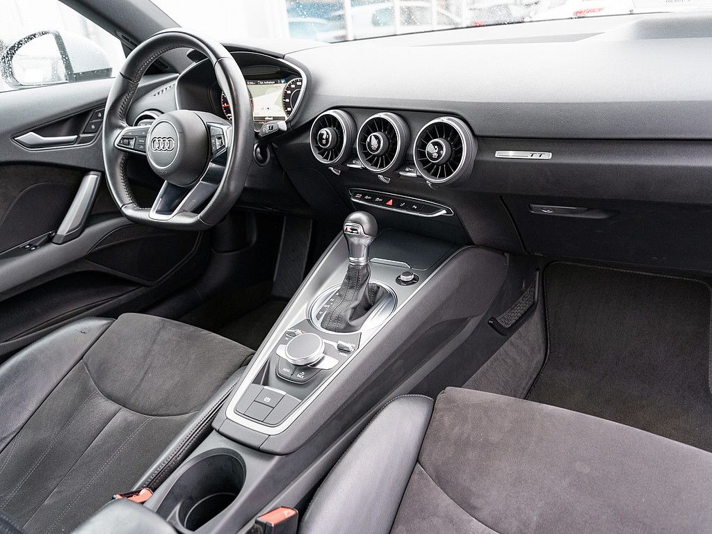 Fahrzeugabbildung Audi TT Coupe 1.8 TFSI NAVI LEDER SHZ XENON