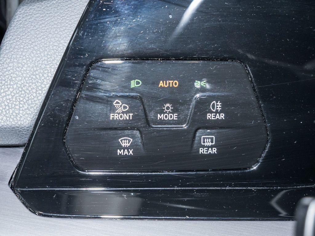 Volkswagen Golf VIII 1.5 eTSI Style Nav AHK Kamera IQ-LED, миниатюра 17
