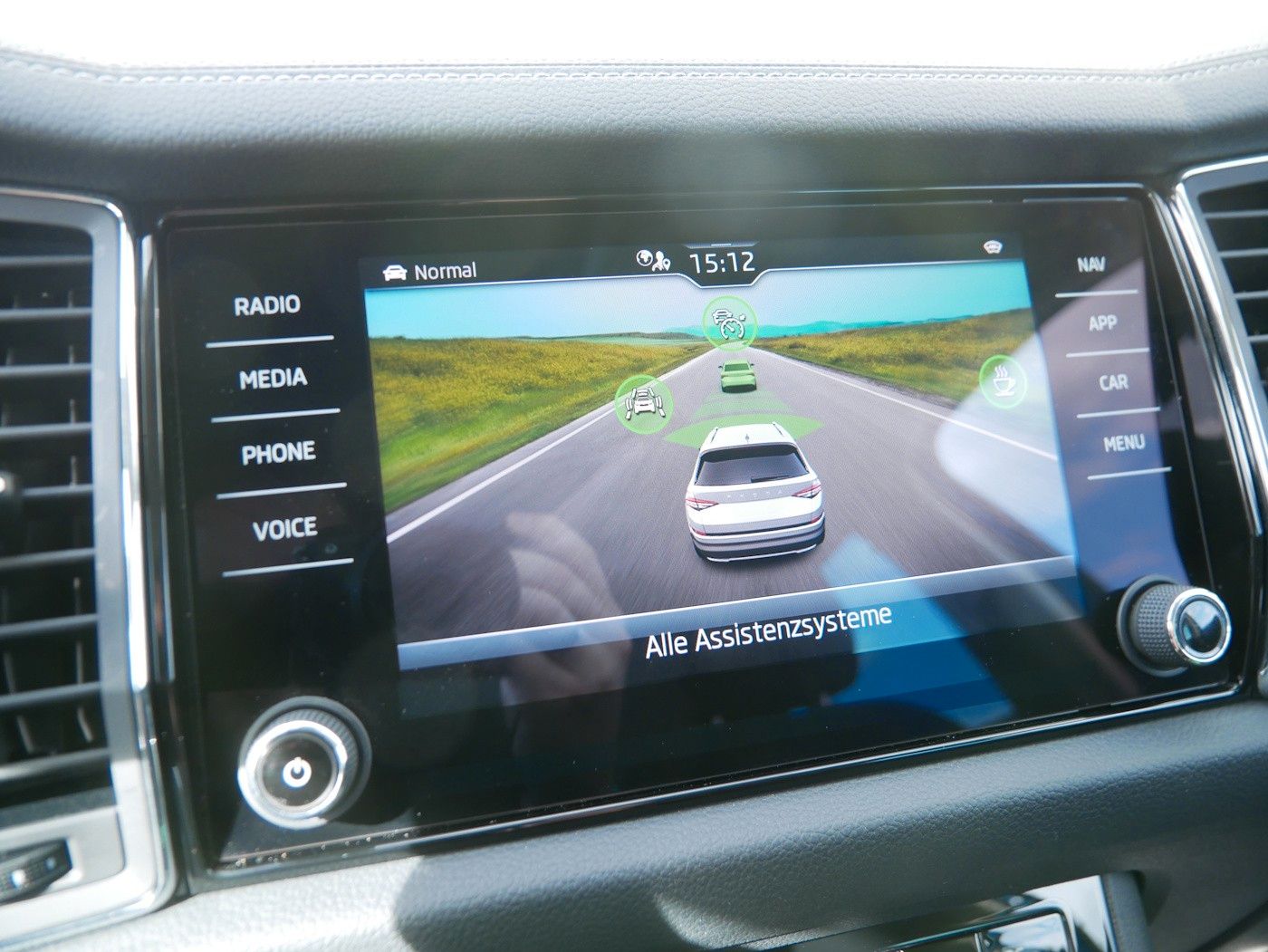 Fahrzeugabbildung SKODA Kodiaq 2.0 TDI STYLE DSG Kamera MATRIX SHZ+LHZ