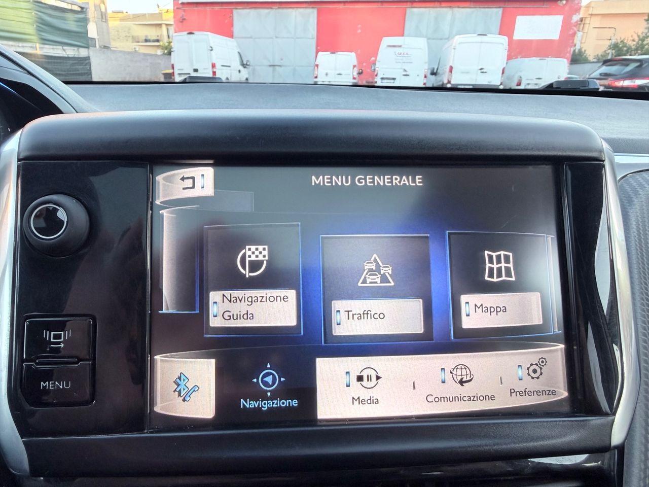 Peugeot 2008 2014 — photo 15