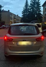 Ford B-MAX  gepflegtes Rentnerfahrzeug - Ford B-Max Gebrauchtwagen in Berlin