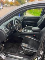 Jeep Grand Cherokee 3.0l V6 MultiJet 184kW Night ... - Jeep Grand Cherokee: Von Privat