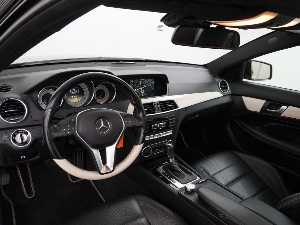 Mercedes-Benz C 180 Coupé Ambition panorama dach kamera xenon