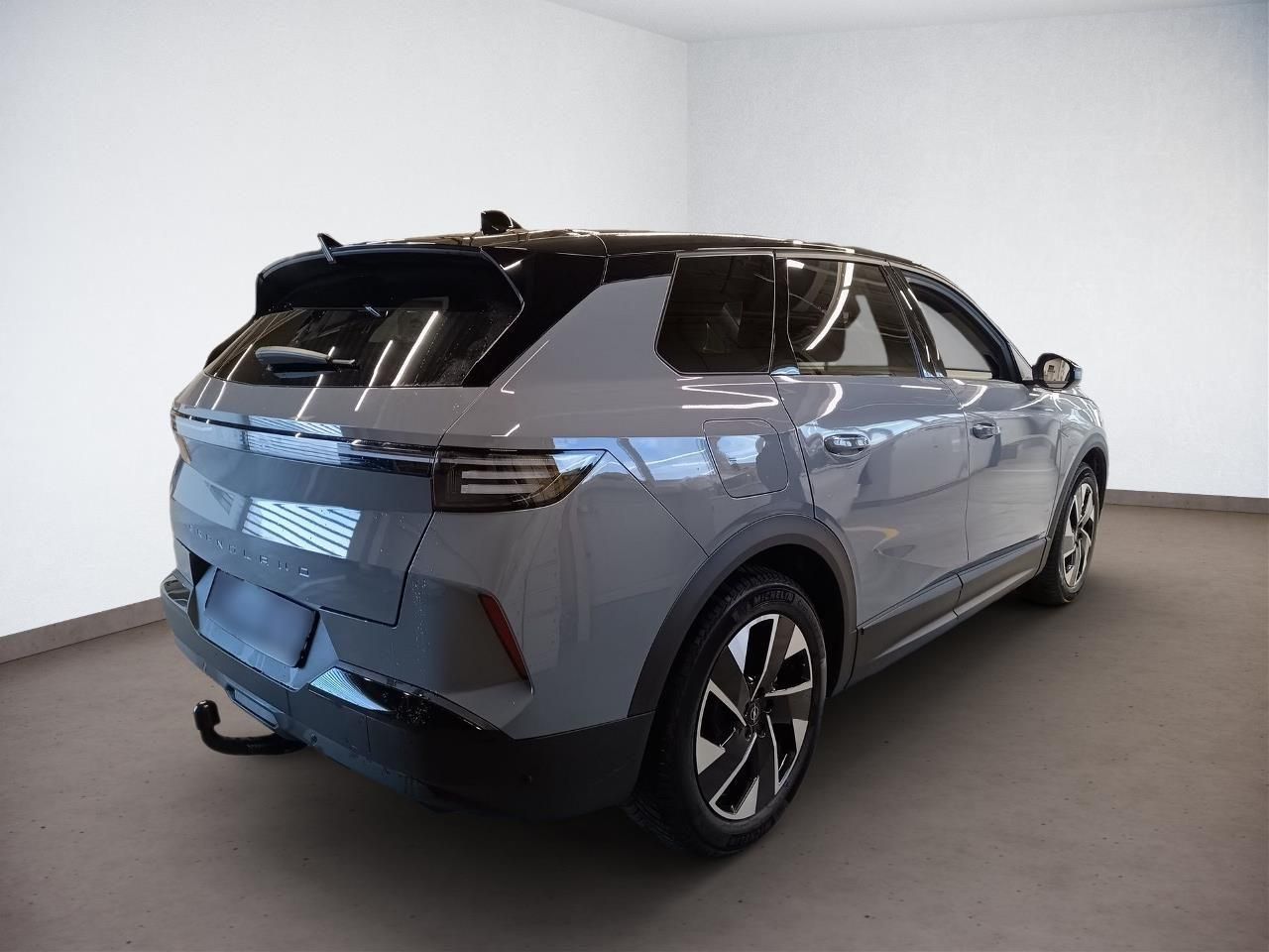 Fahrzeugabbildung Opel Grandland 1.2 48V Mild-Hybrid 100 kW GS