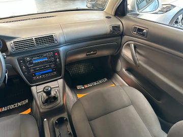Volkswagen Passat*SZHZ*KLIMAAUTOMATIK*TÜV 092028*