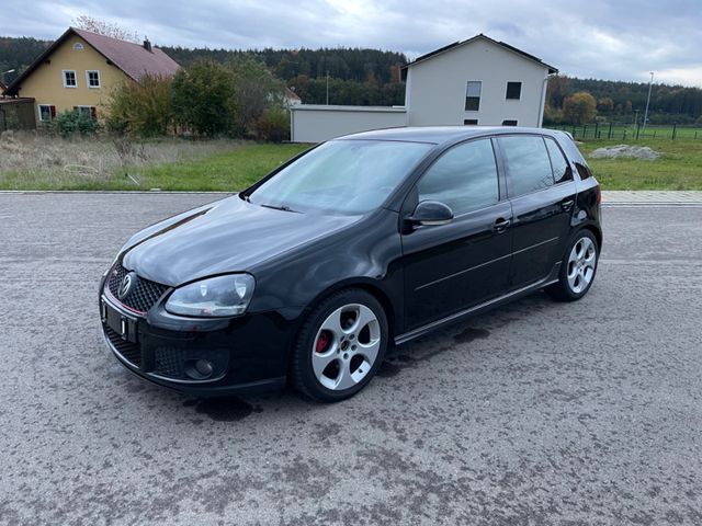 Volkswagen Golf 2.0 T-FSI GTI