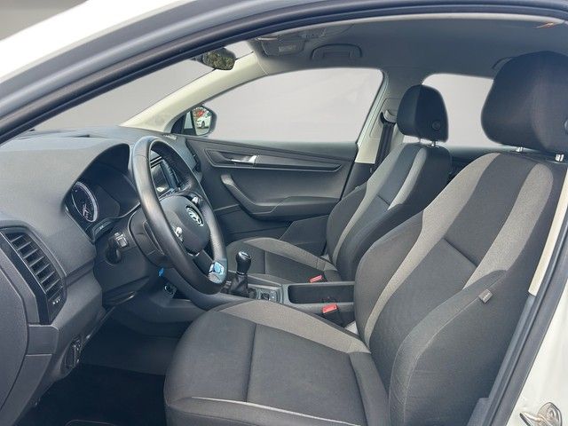 Fahrzeugabbildung SKODA Karoq 1.0TSI Active LED+TEMPOMAT+EPH+++