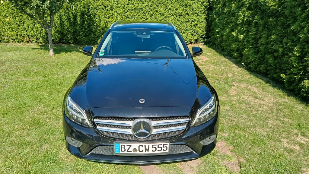 Image of Mercedes-Benz C 200