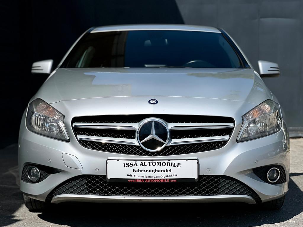 Mercedes-Benz A 220