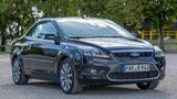 Ford Focus CC 2,0 Black Magic Cabrio m. el. Klappdach - Ford Focus: Magic Black