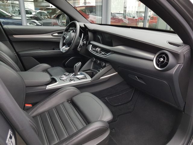 ALFA ROMEO Stelvio 2.0 TURBO Veloce Q4 AT8