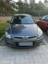 Hyundai i30  sehr sparsam, Euro 5, neuer TÜV - Hyundai i30 aus 2010 mit Diesel-Antrieb