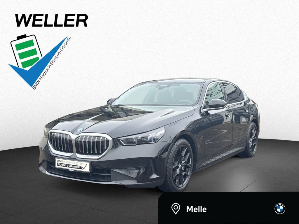 BMW 550e xDrive 858,-/0Anz PANO ALED HK KlimaSitz 19