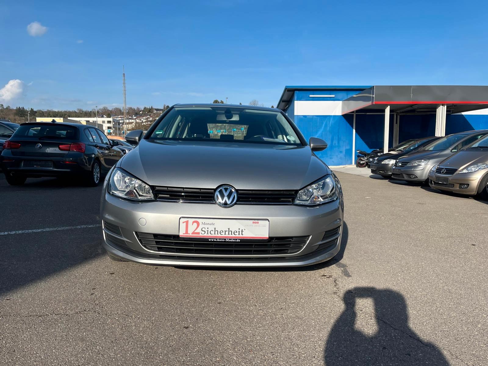 Volkswagen Golf VII Lim. Trendline BMT
