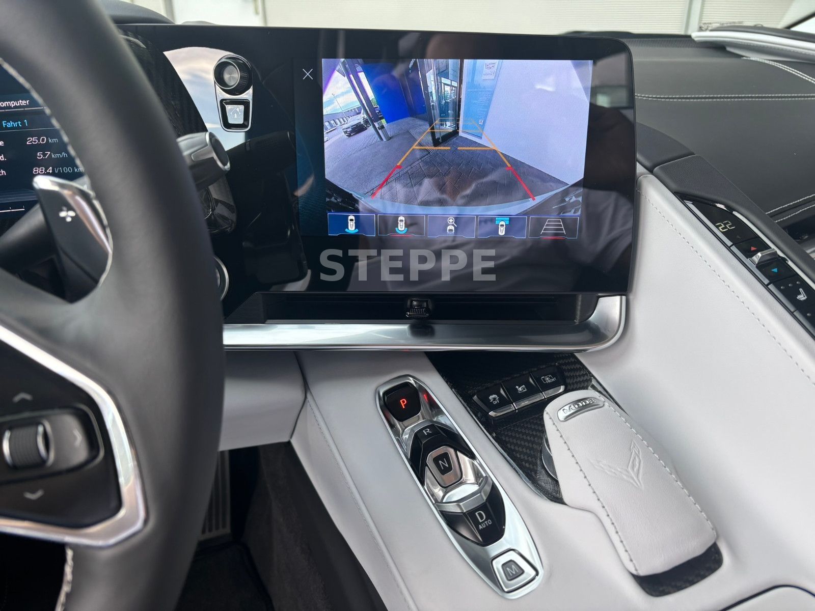 Corvette C8 Stingray Convertible 3LT Europamodell STEPPE