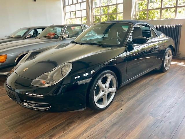 Porsche 996 Carrera 2 Cabriolet