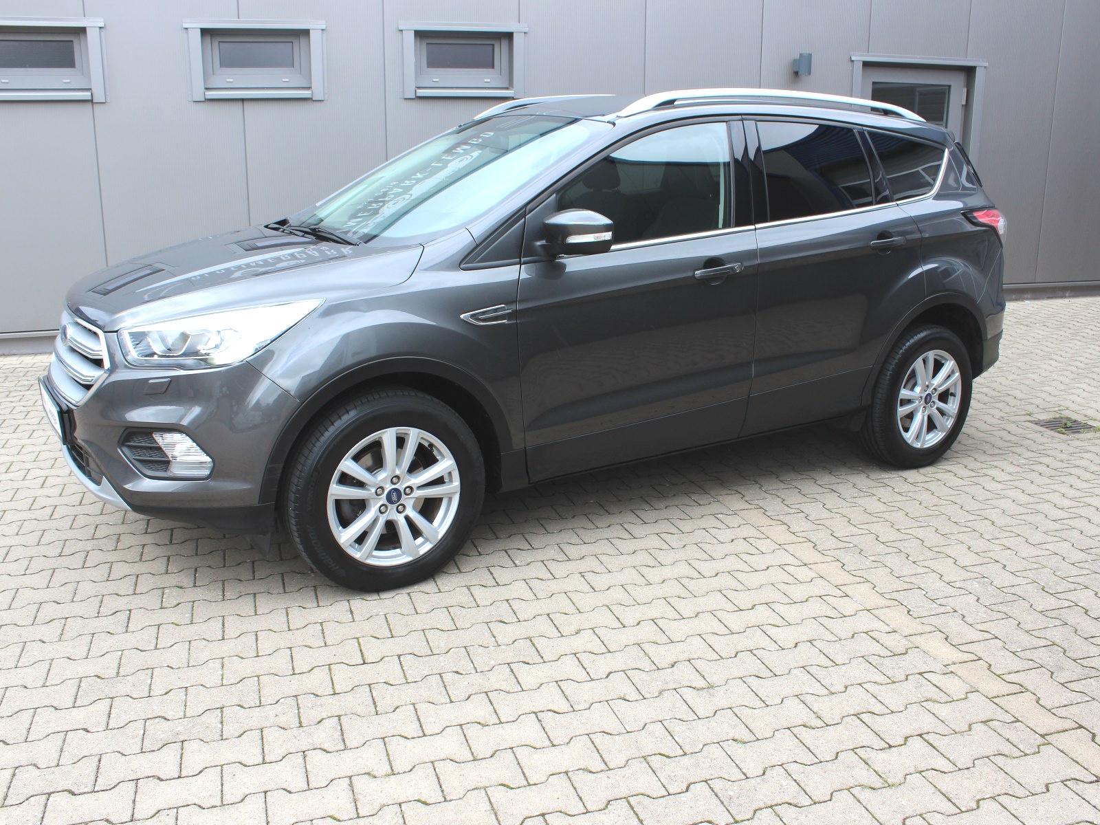 Ford Kuga Cool & Connect 1,5 EcoBoost 4x2