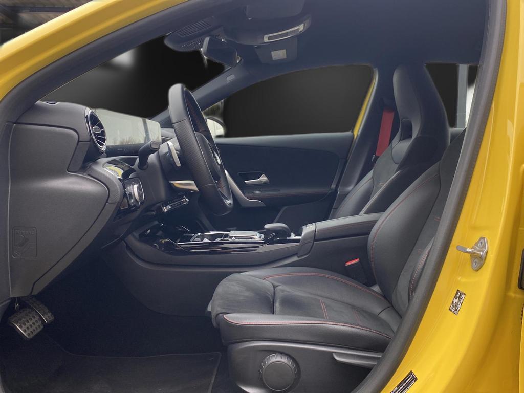 Mercedes-Benz A 45 AMG