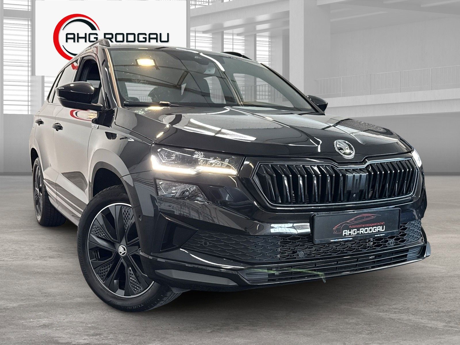 Skoda Karoq Sportline 4x4/KAMERA/LED/AHK/NAV