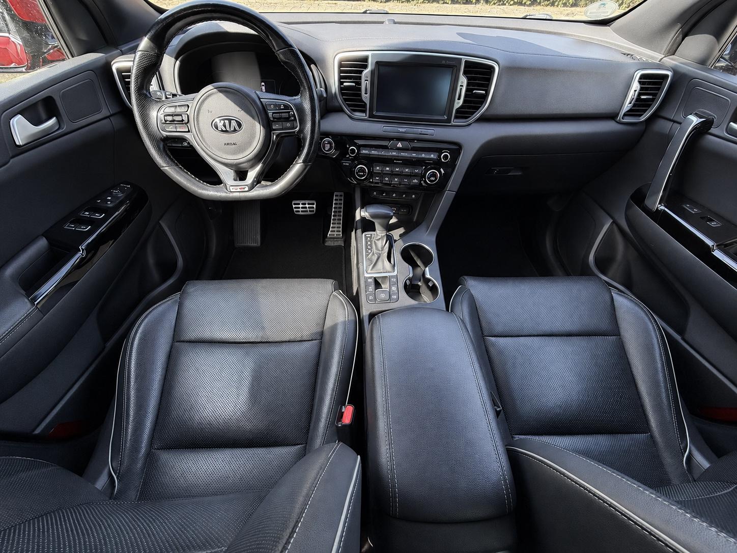 Kia Sportage GT-Line 4WD 124000 KM PANO LEDER