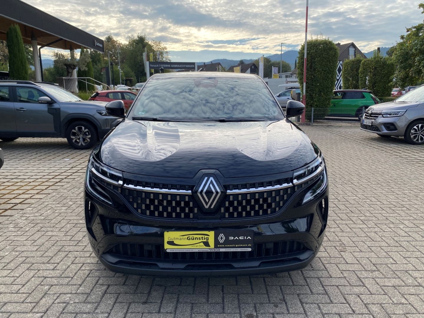 Fahrzeugabbildung Renault Austral Techno Navi Digitales Cockpit Soundsyste