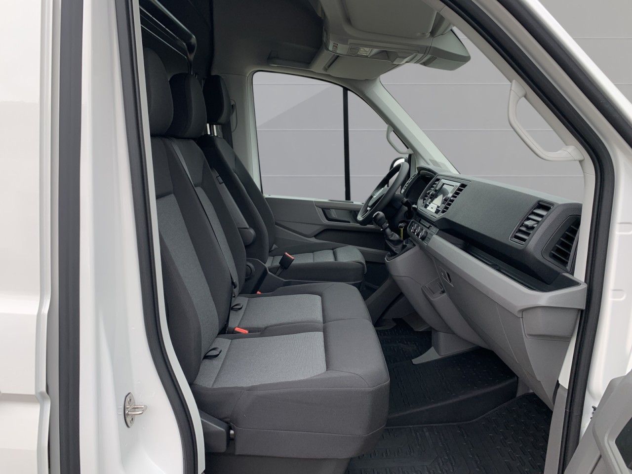 Fahrzeugabbildung Volkswagen Crafter 35 2.0 TDI L2H2+KLIMA+R-KAMERA+TEMPOMAT+