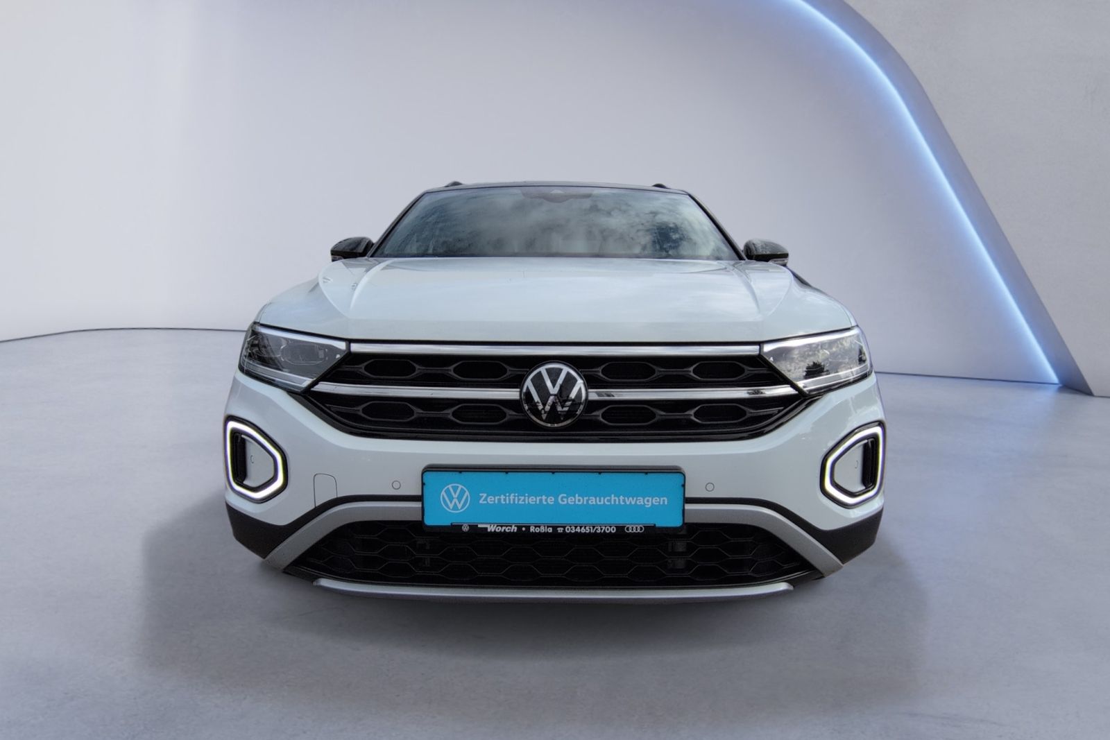 T-Roc Style 2.0 TDI DSG BlackStyle+AHK+RFK+19"+