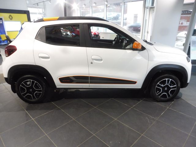 Dacia Spring Electric Comfort Plus 8-fach bereift