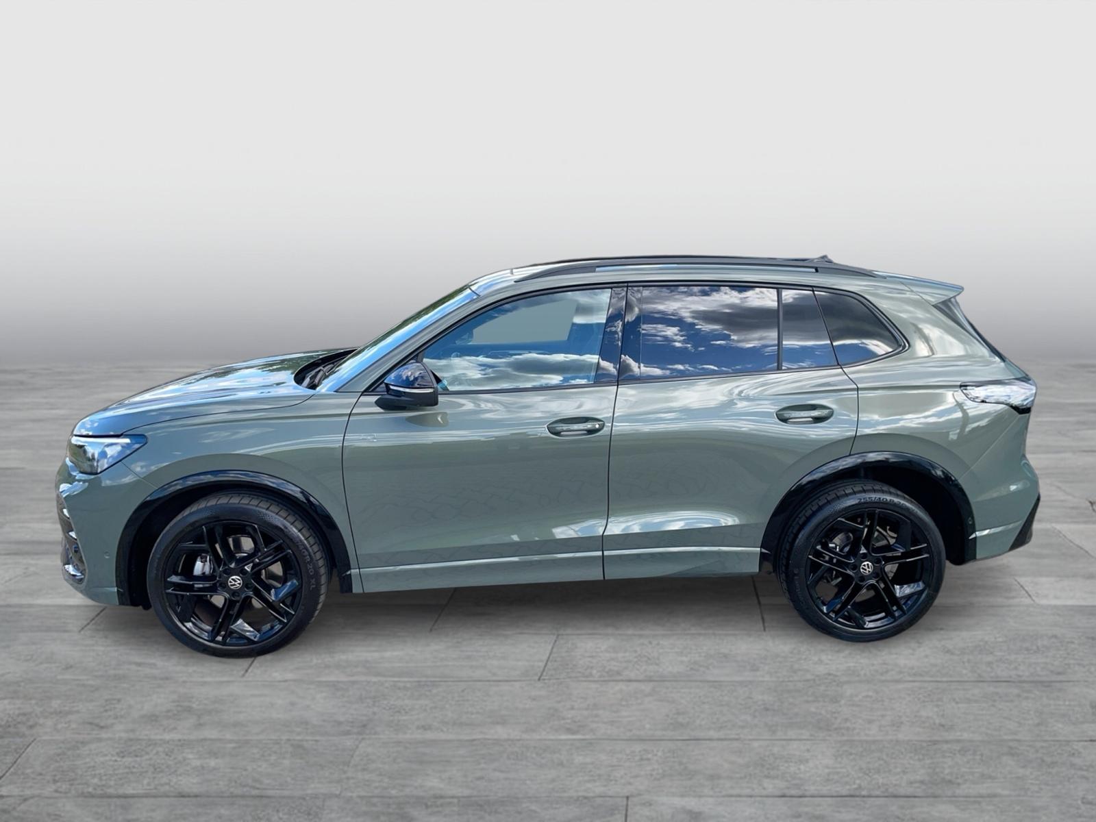 Volkswagen Tiguan 2.0 TSI 4Motion R-Line IQ-Ligtht NAVI RFK