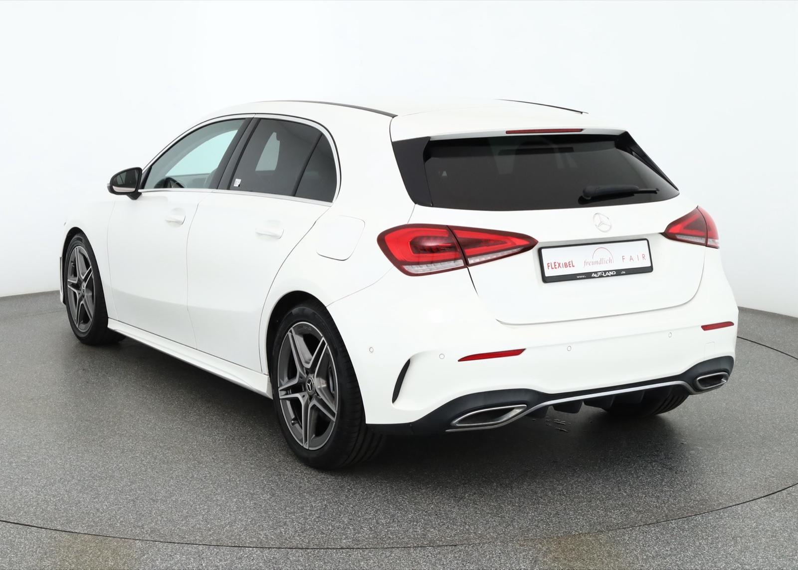 Mercedes-Benz A200 AMG Line LED Navi Sitzheizung Widescreen