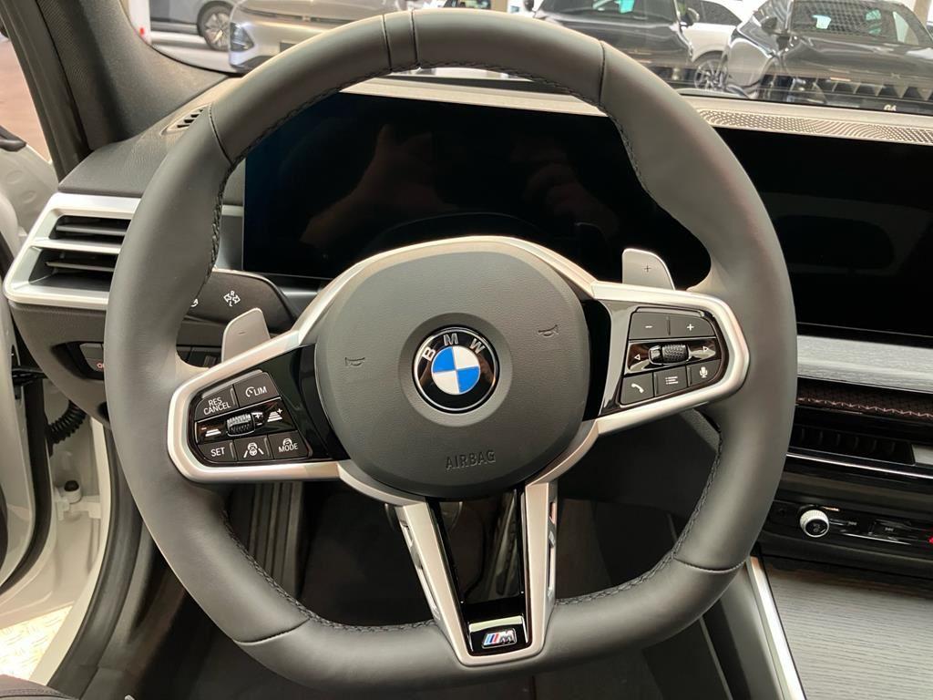 BMW 330d xDrive M Sport Pro AHK+ACC+Pano+Inno+Voll