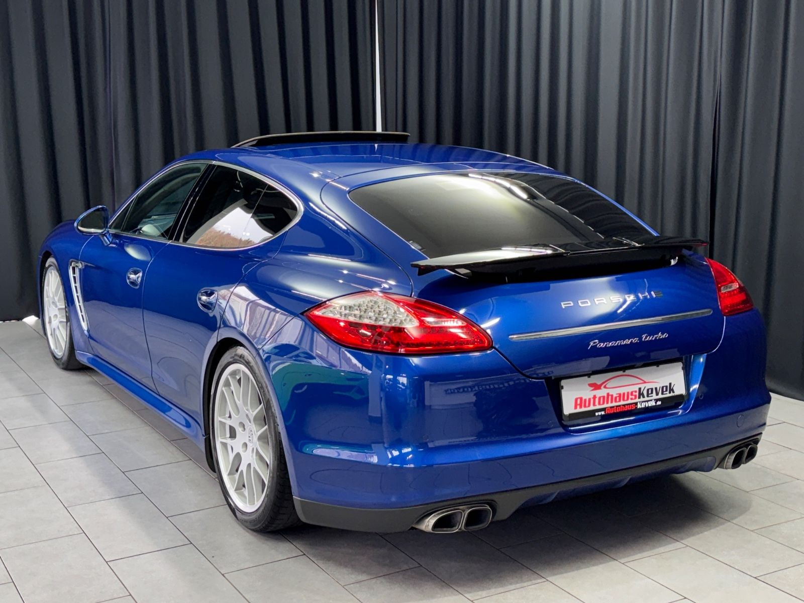 Fahrzeugabbildung Porsche Panamera Turbo|CERAMIC|CARBON|1.HAND|EXCLUSIVE|