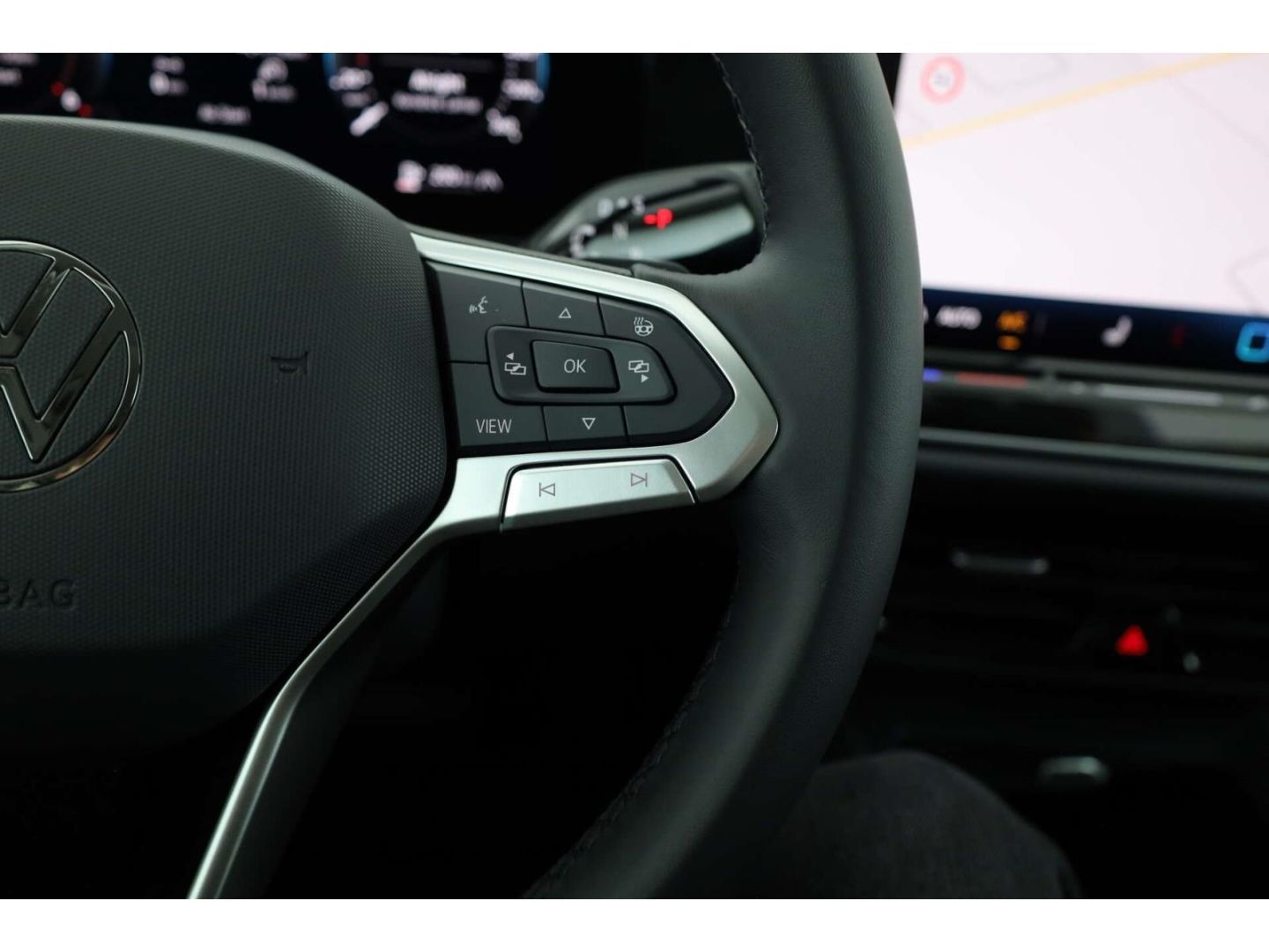Volkswagen Passat - Bild 16