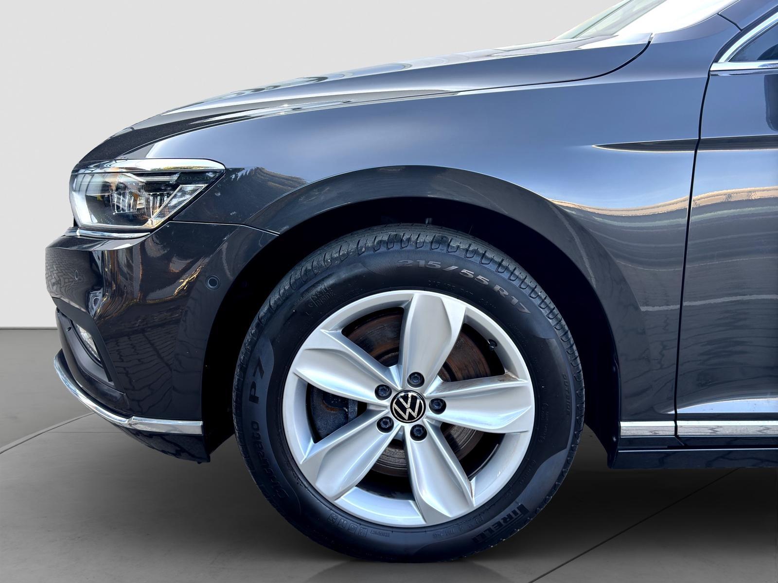 Volkswagen Passat 2.0 TSI*KAMERA*LEDER*STHZ*AHK*ACC, миниатюра 11