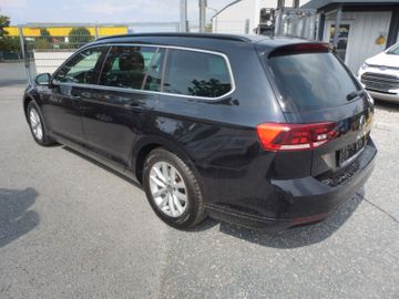 Volkswagen Passat Variant - 11