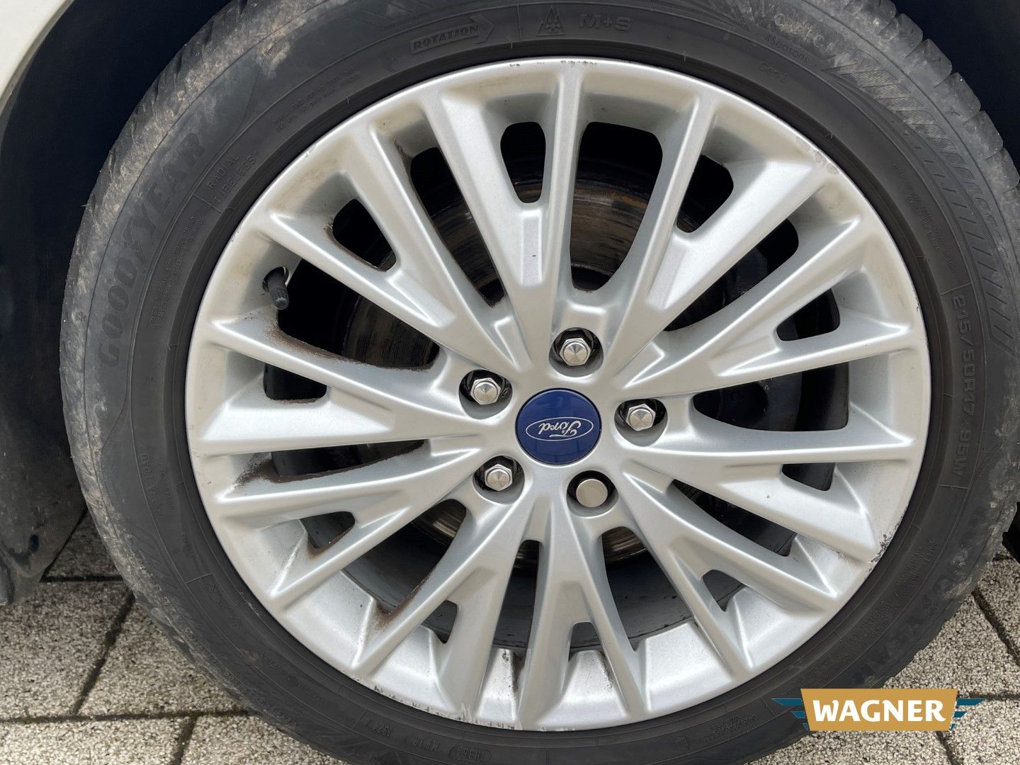 Fahrzeugabbildung Ford C-Max Titanium Automatik Sitzheizung Tempomat